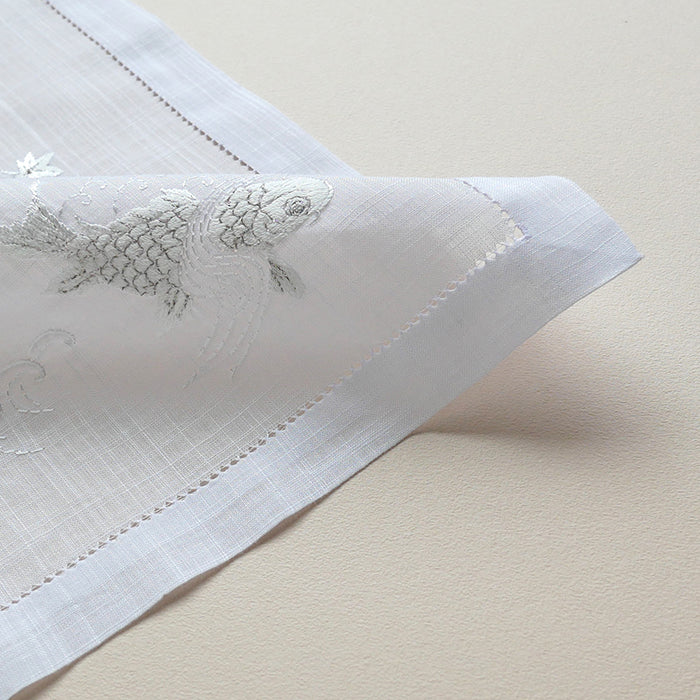 GASHOEN -Vietnam hand embroidery carp- (white)