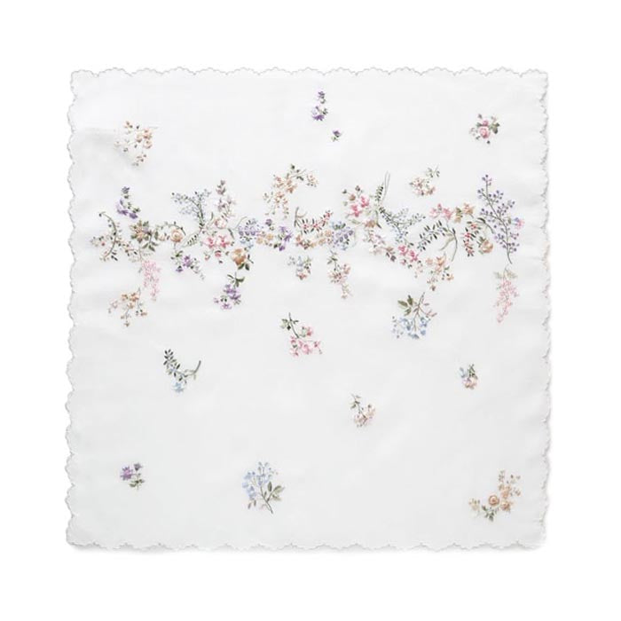 ベトナム手刺繍 Flower dance（ホワイト）
