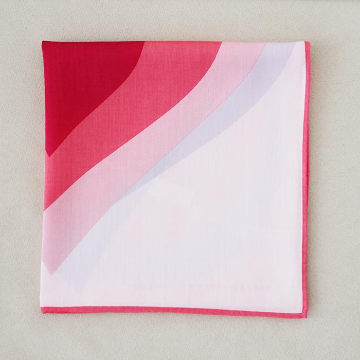 グラデーションハート（ピンク） - CLASSICS the Small Luxury