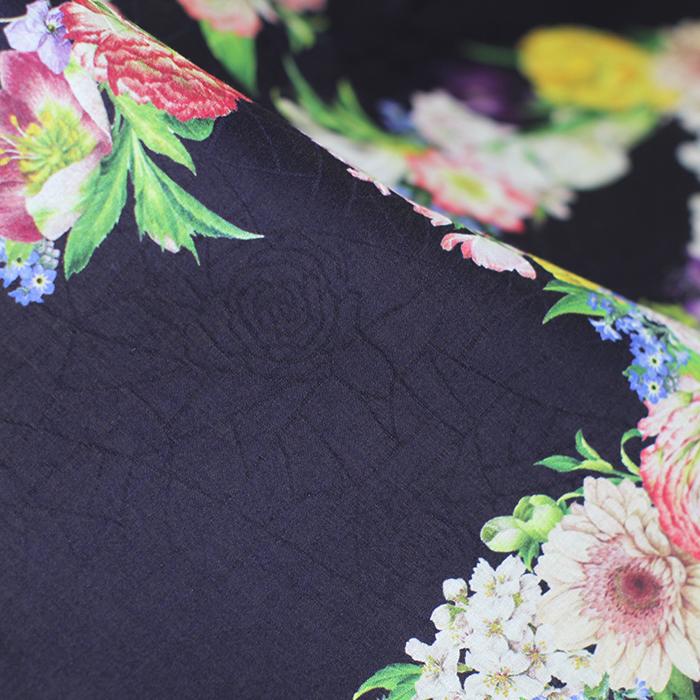 LOVE FLOWER - CLASSICS the Small Luxury